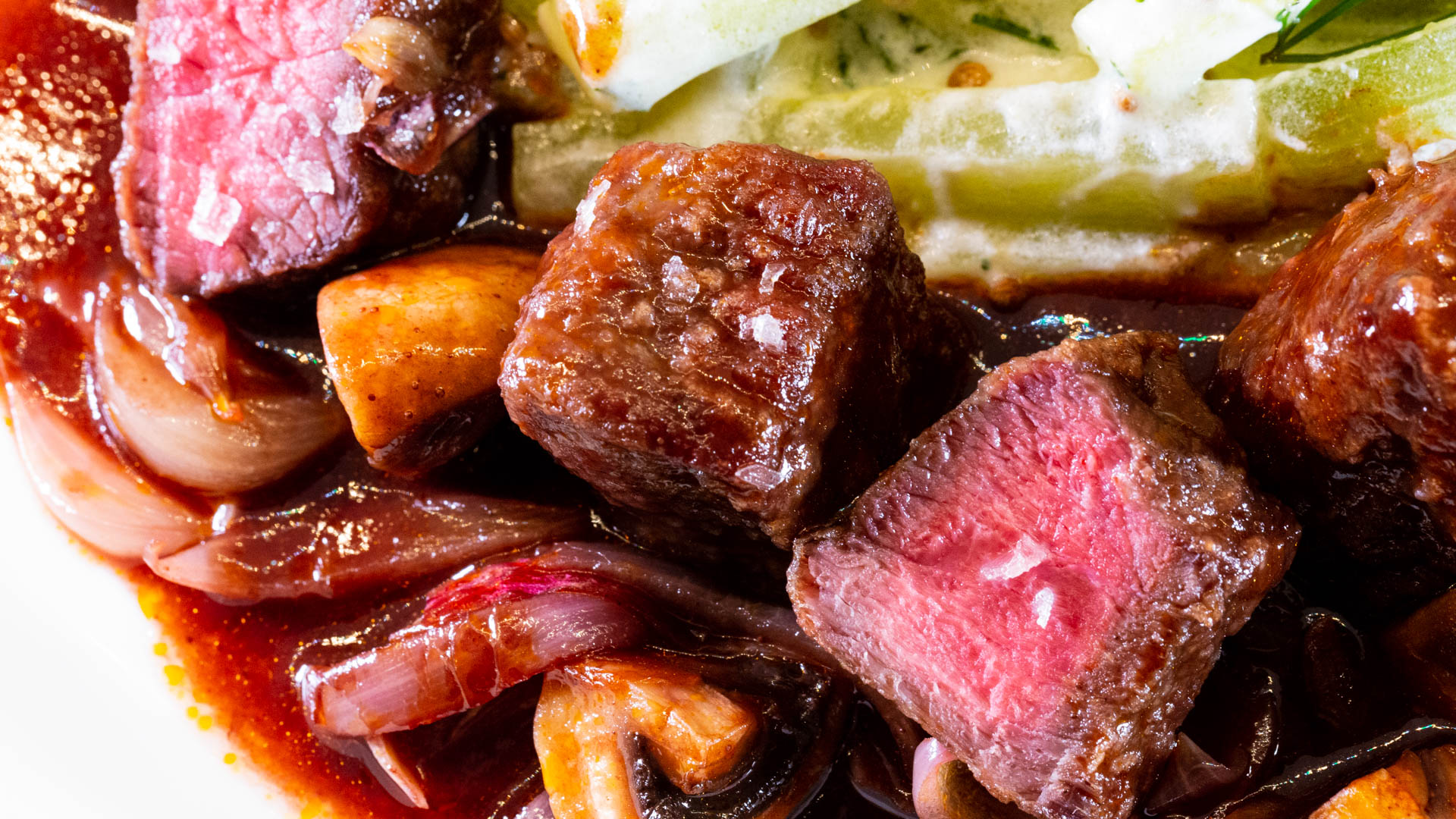 boeuf stroganoff rezept mit gurken